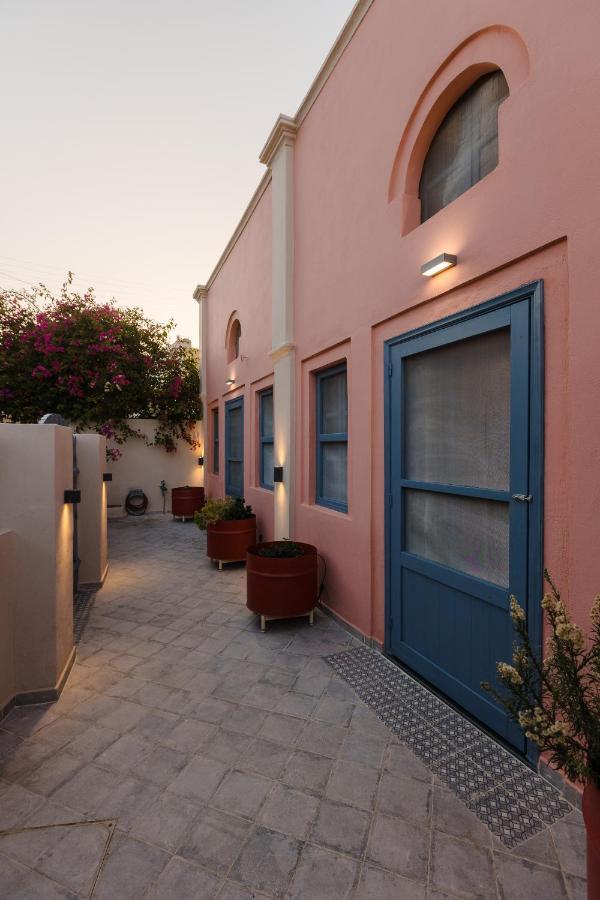 St.Mammas Traditional Apartment Mesaria Buitenkant foto
