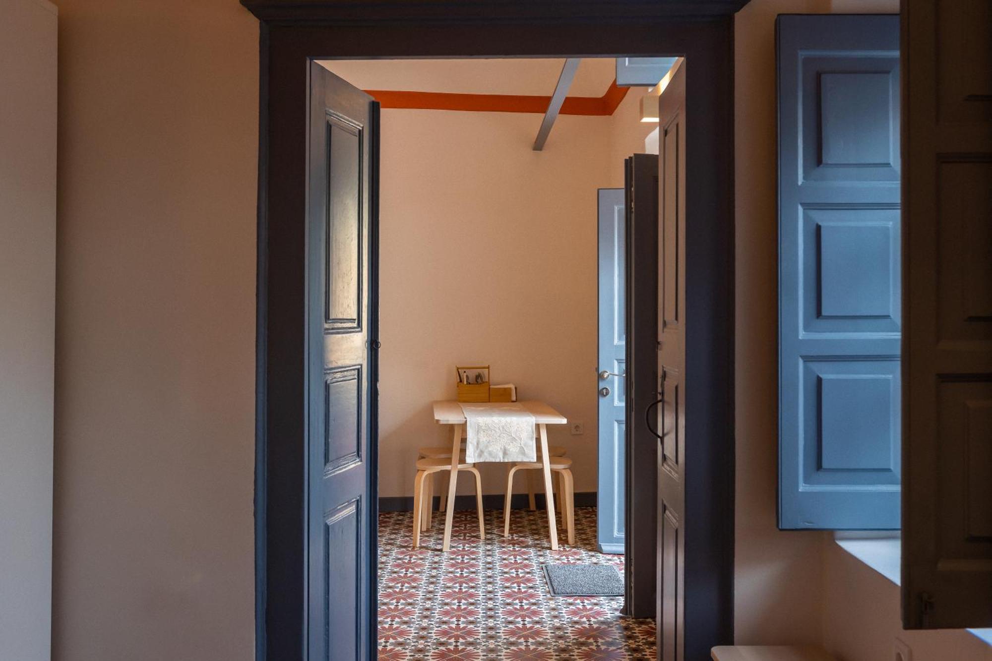 St.Mammas Traditional Apartment Mesaria Buitenkant foto
