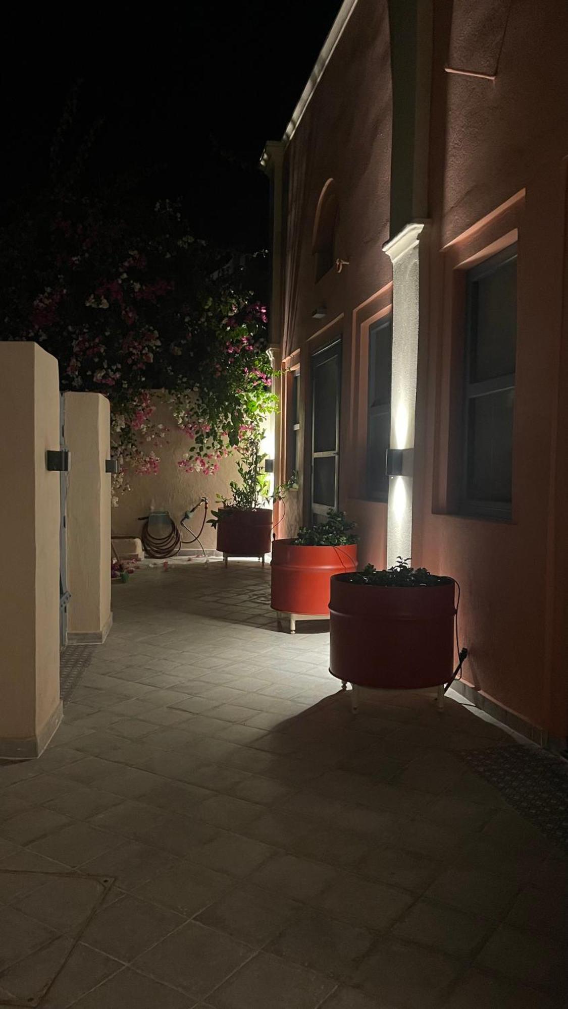 St.Mammas Traditional Apartment Mesaria Buitenkant foto